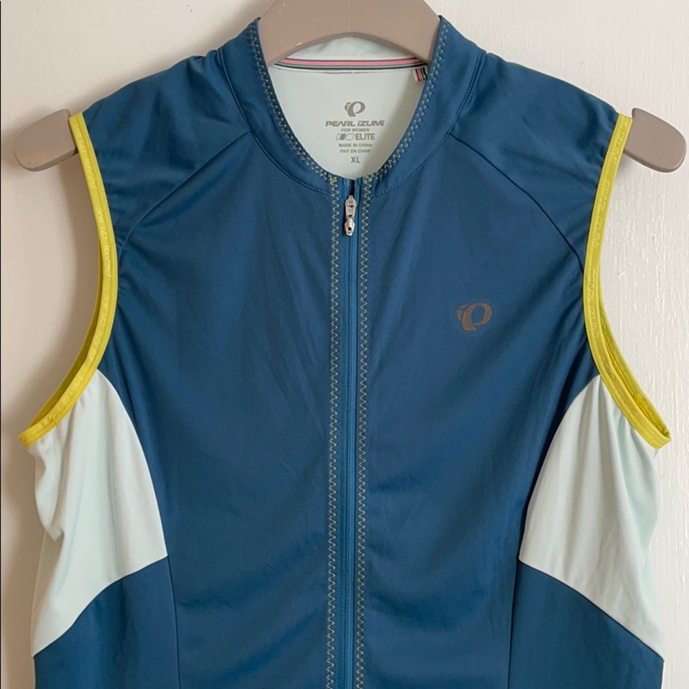 Gorgeous Pearl Izumi Elite cycling jersey
